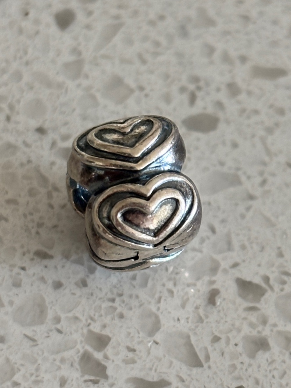 Pandora Charm -  You’re in My Heart - retired clip